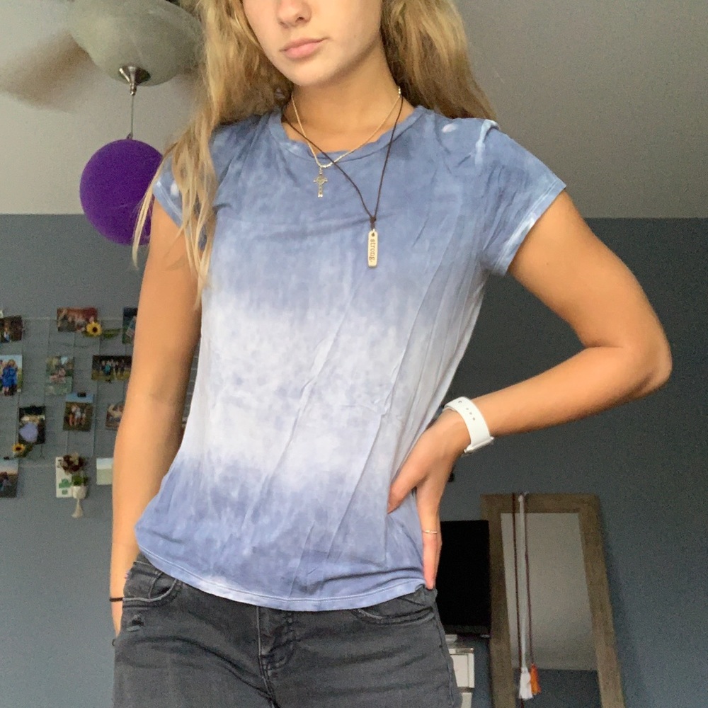 Short sleeve shirt